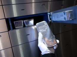 Edelmetalle gelten bei vielen Investoren als sichere Häfen in Zeiten politischer Unsicherheiten,  Silber ist zudem ein wichtiges Industriemetall. (Symbolbild)