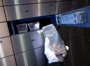 Edelmetalle gelten bei vielen Investoren als sichere Häfen in Zeiten politischer Unsicherheiten,  Silber ist zudem ein wichtiges Industriemetall. (Symbolbild)