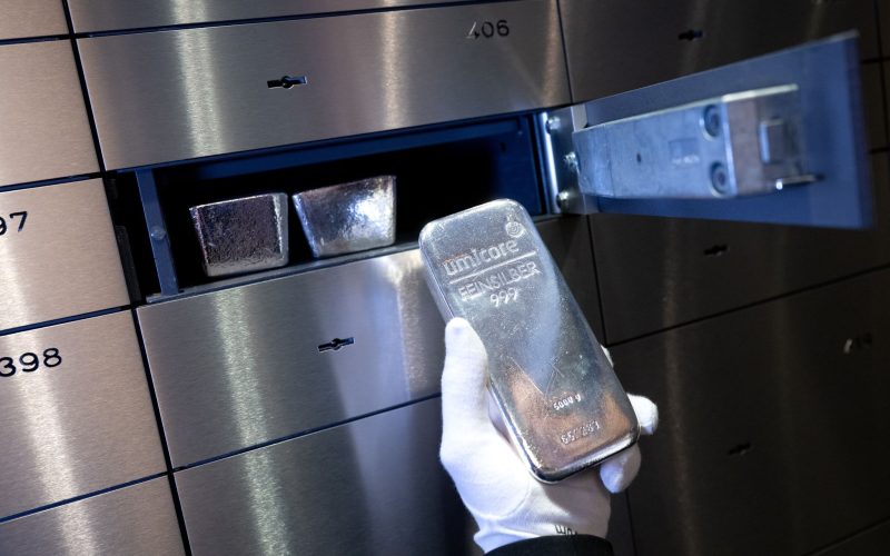 Edelmetalle gelten bei vielen Investoren als sichere Häfen in Zeiten politischer Unsicherheiten,  Silber ist zudem ein wichtiges Industriemetall. (Symbolbild)
