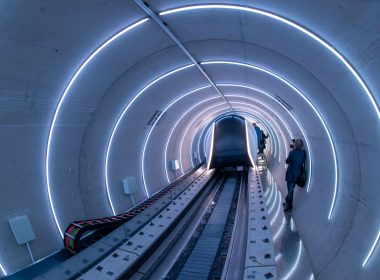 Experten der Boston Consulting Group sehen im Aufbau eines Hyperloop-Industriesystems ein Zukunftsfeld für die deutsche Wirtschaft.