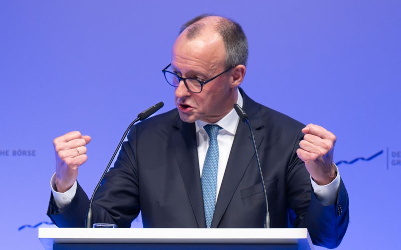 Seit Jahren ringt die Europäische Union um einen gemeinsamen Kapitalmarkt, in dem bürokratische Hürden zwischen den EU-Staaten fallen. Kanzler Merz fordert Tempo.